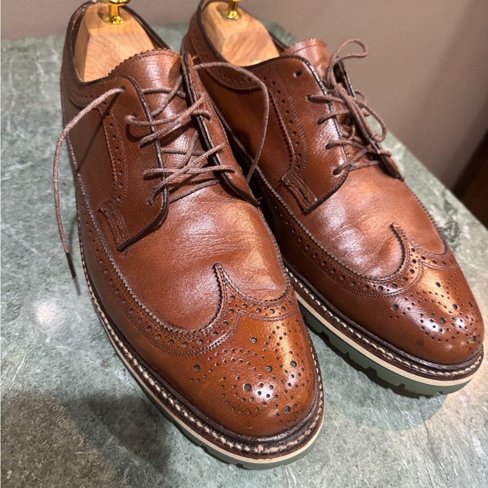 Custom Greenwich Vintage Florsheim Brown Leather Oxford Shoes w/ Wingtip Design